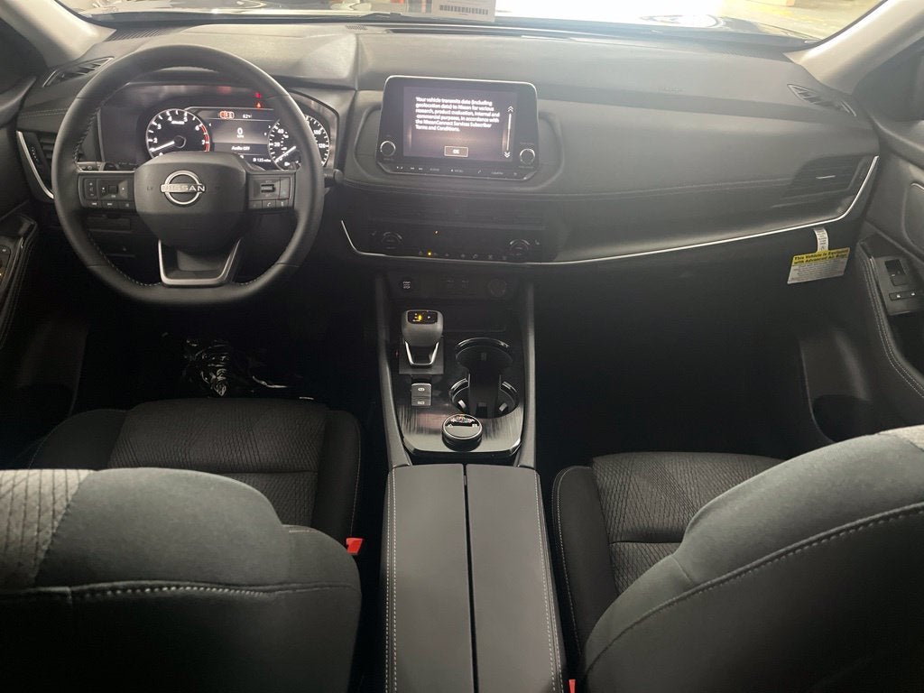 2027 Nissan Rogue SV