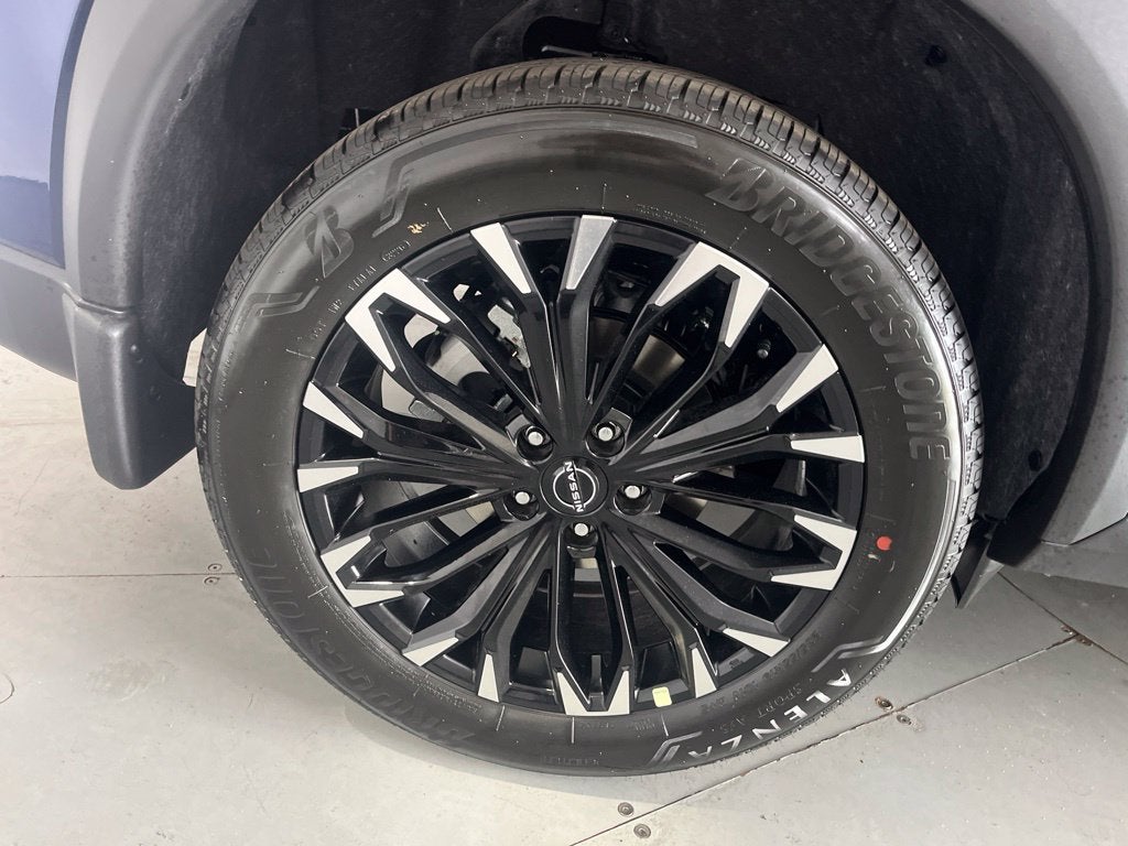 2027 Nissan Rogue Dark Armor