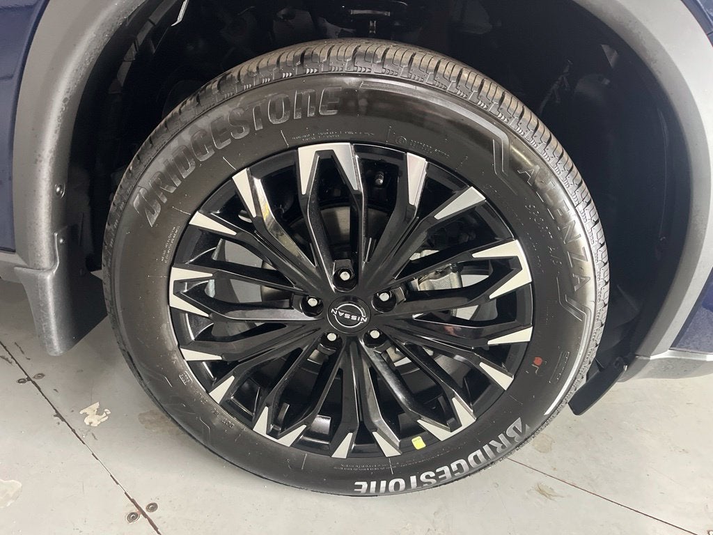 2027 Nissan Rogue Dark Armor