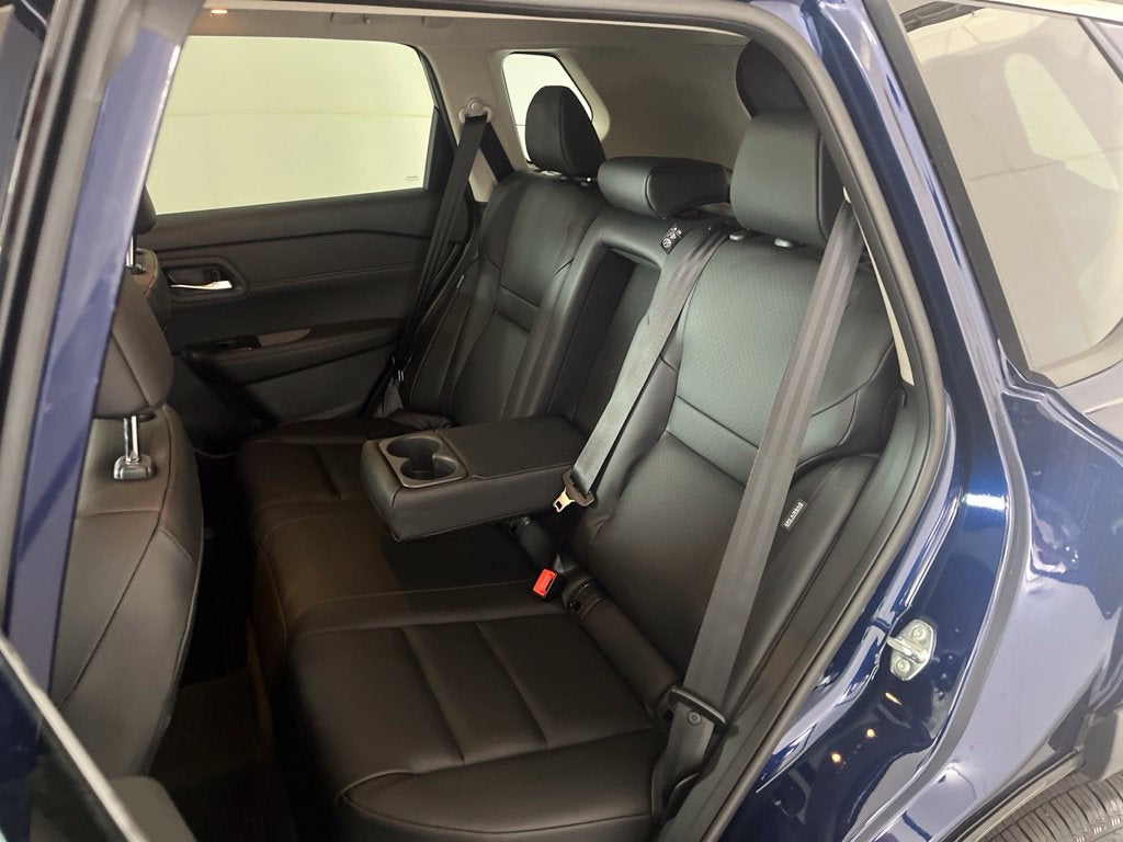 2027 Nissan Rogue Dark Armor