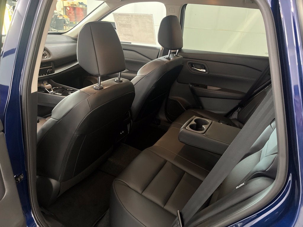 2027 Nissan Rogue Dark Armor