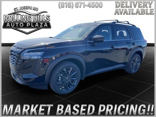 2026 Nissan Pathfinder SL