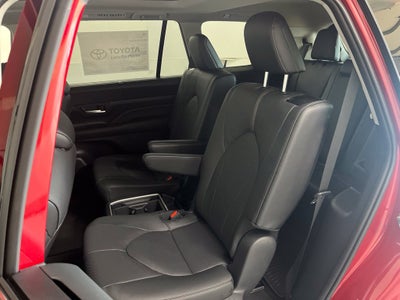 2026 Toyota Grand Highlander Platinum