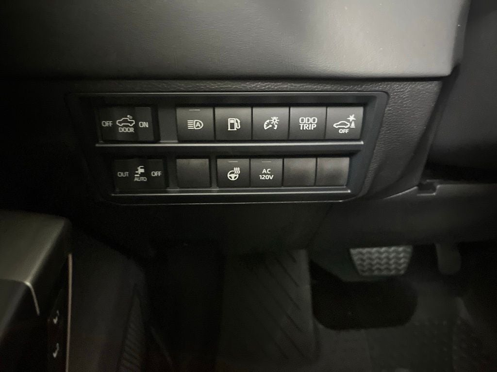 2026 Toyota Tundra i-FORCE MAX Platinum i-FORCE MAX