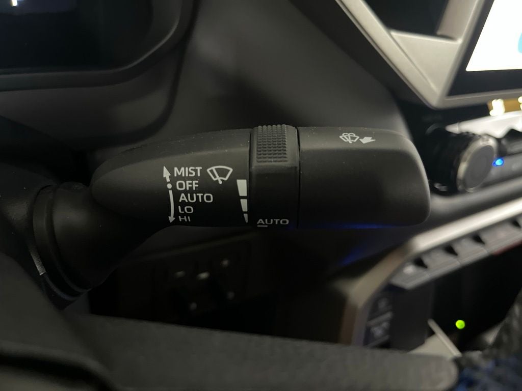 2026 Toyota Tundra i-FORCE MAX Platinum i-FORCE MAX