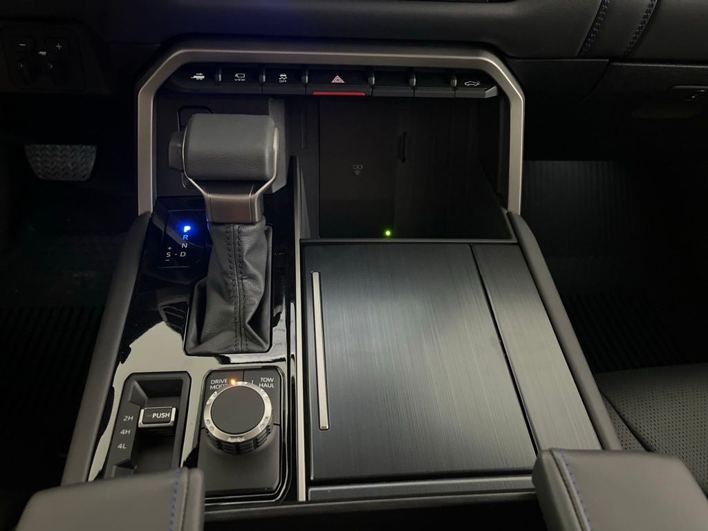 2026 Toyota Tundra i-FORCE MAX Platinum i-FORCE MAX