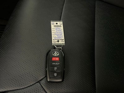 2026 Toyota Tundra i-FORCE MAX Platinum i-FORCE MAX