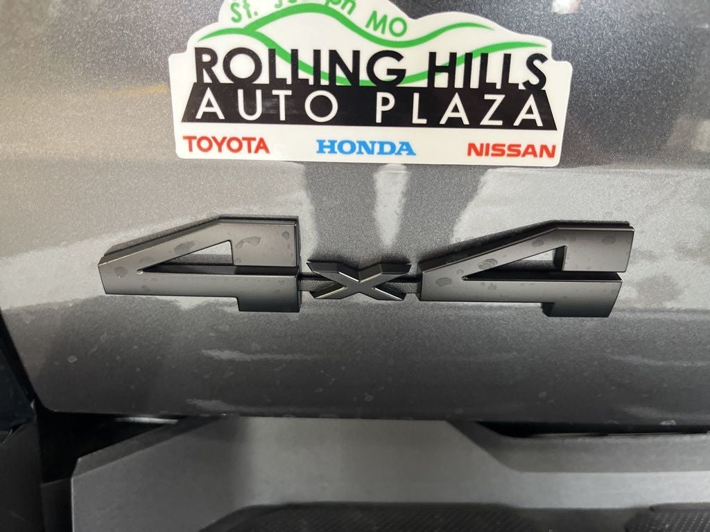 2026 Toyota Tundra i-FORCE MAX Platinum i-FORCE MAX
