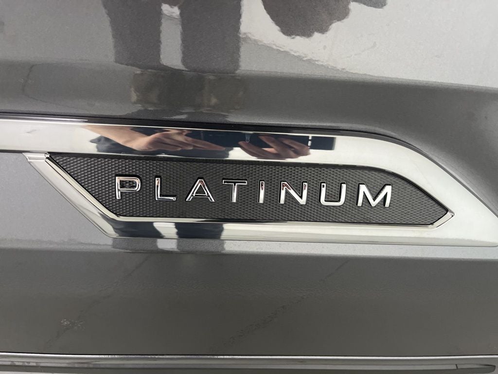 2026 Toyota Tundra i-FORCE MAX Platinum i-FORCE MAX