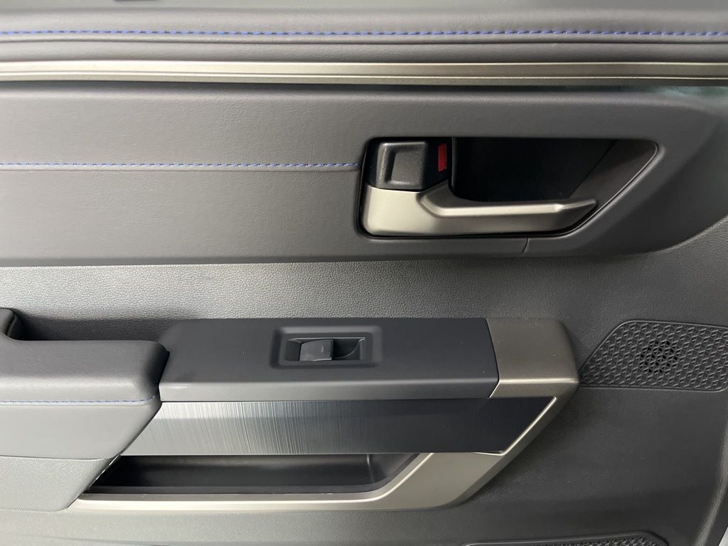 2026 Toyota Tundra i-FORCE MAX Platinum i-FORCE MAX