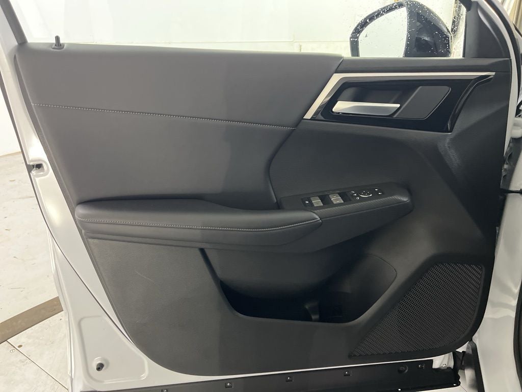 2026 Nissan Rogue Hybrid SL