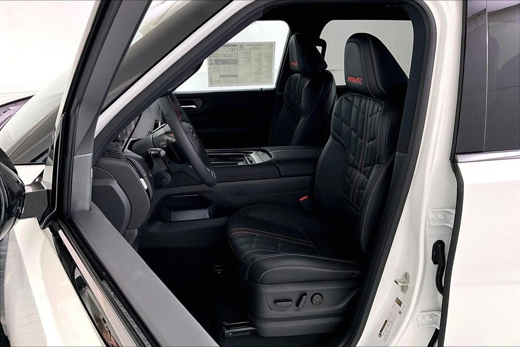 2025 Nissan Armada PRO-4X