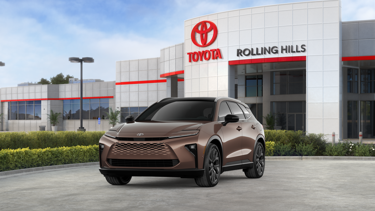 2026 Toyota Toyota Crown Signia Limited