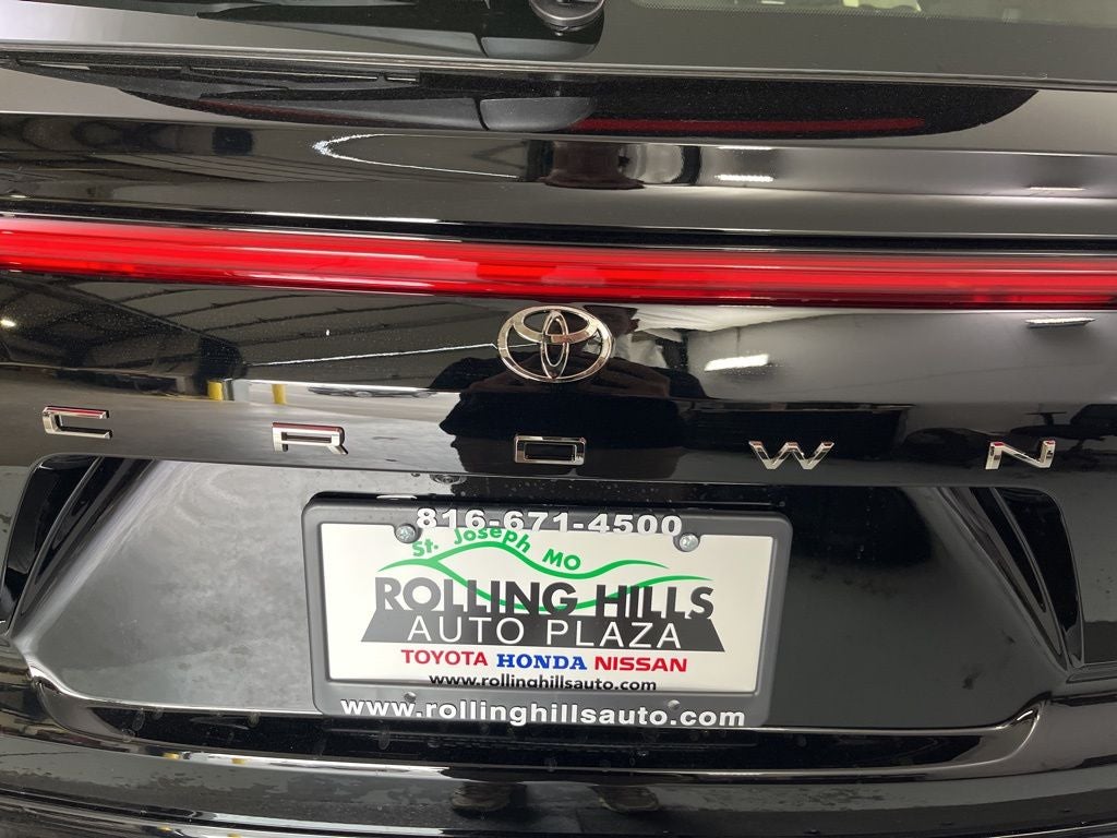 2026 Toyota Crown Signia Limited