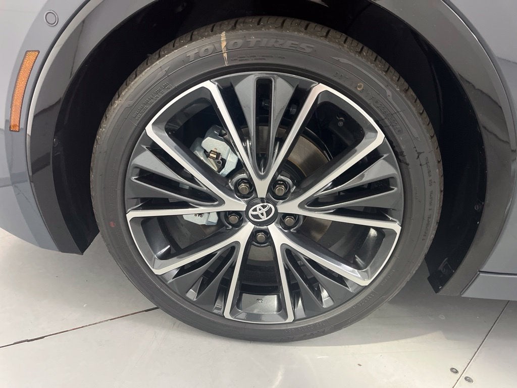 2027 Toyota Prius Limited AWD