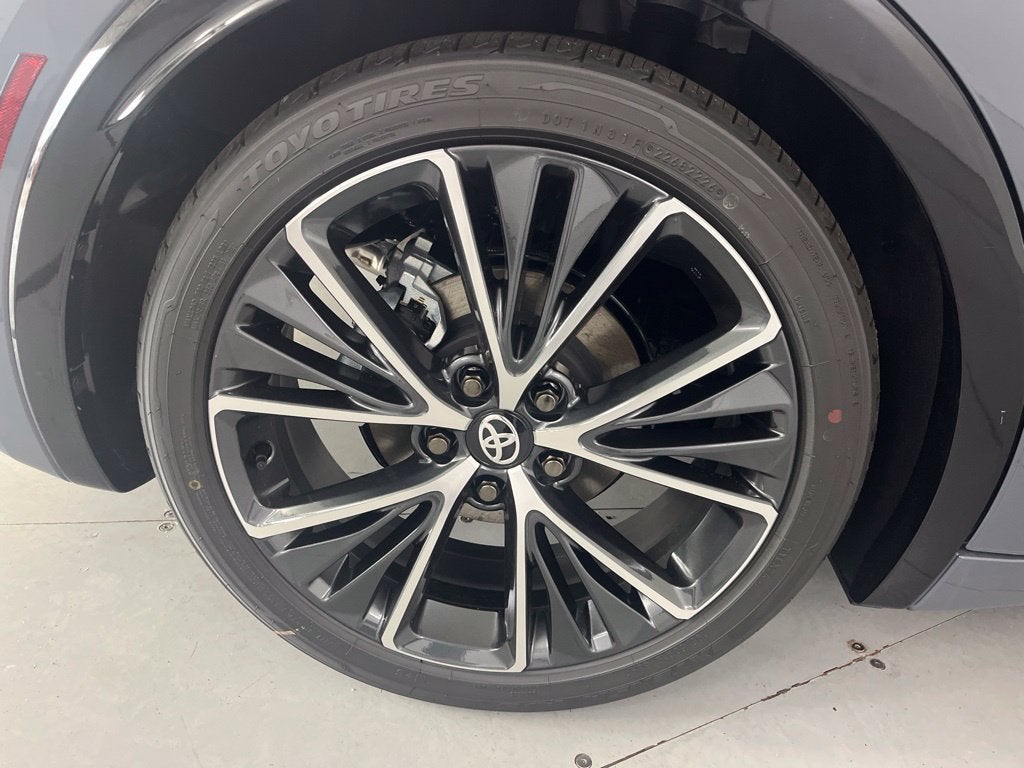2027 Toyota Prius Limited AWD