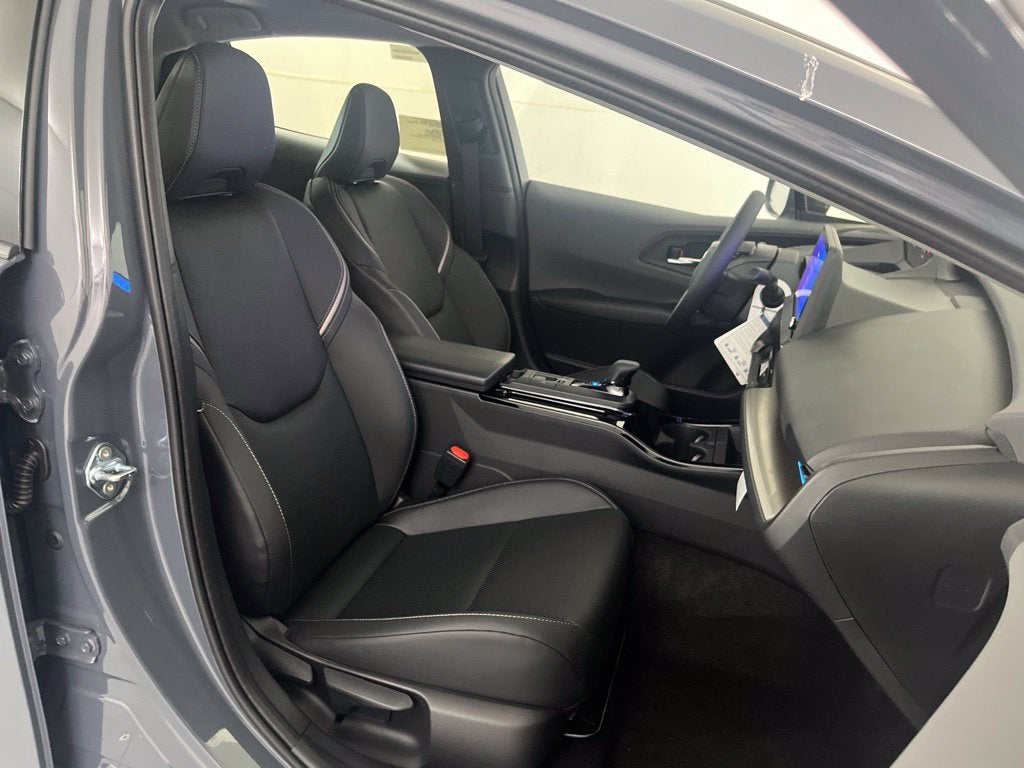 2027 Toyota Prius Limited AWD
