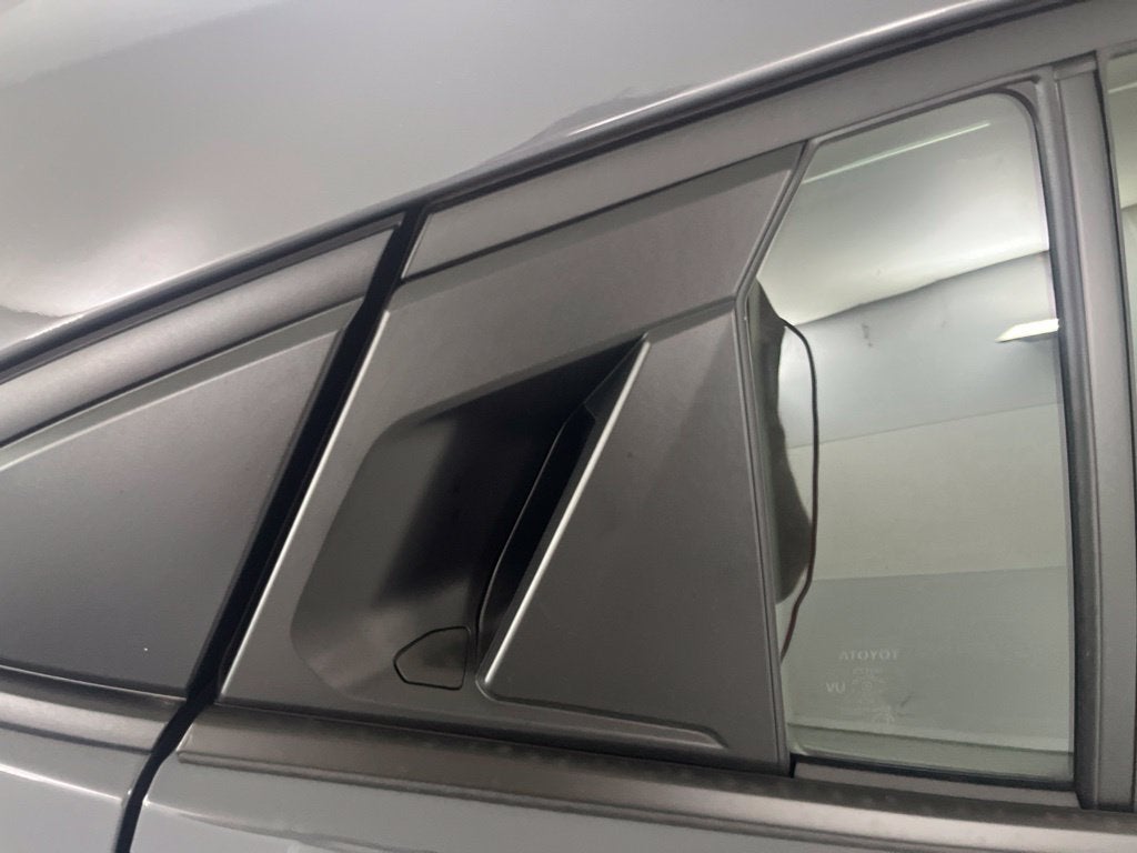 2027 Toyota Prius Limited AWD