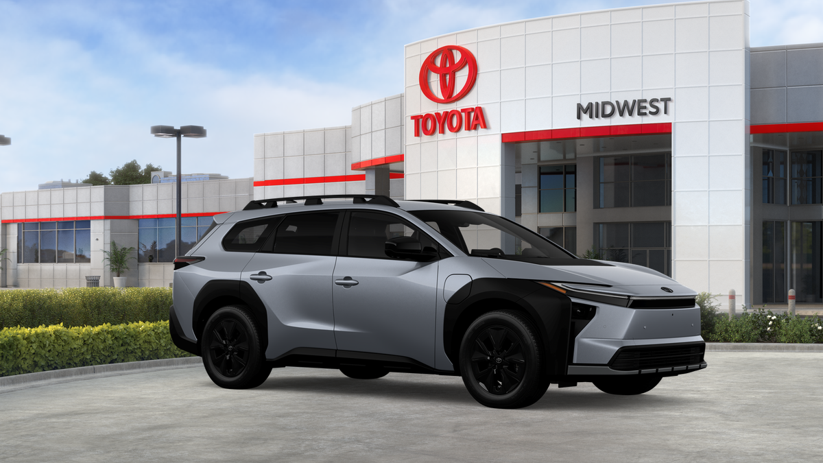 2026 Toyota bZ Woodland Base