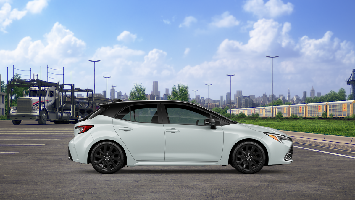 2026 Toyota Corolla Hatchback XSE