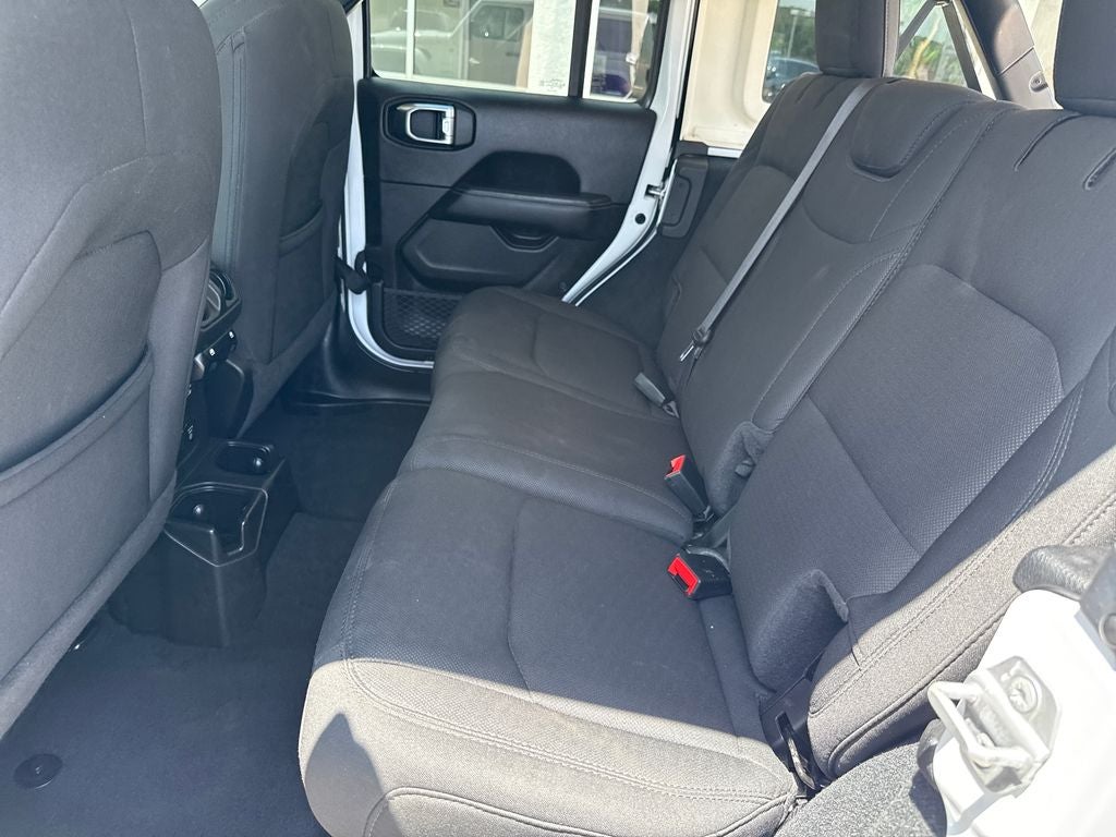 2023 Jeep Wrangler 4-Door Sahara