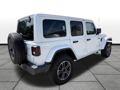 2023 Jeep Wrangler 4-Door Sahara