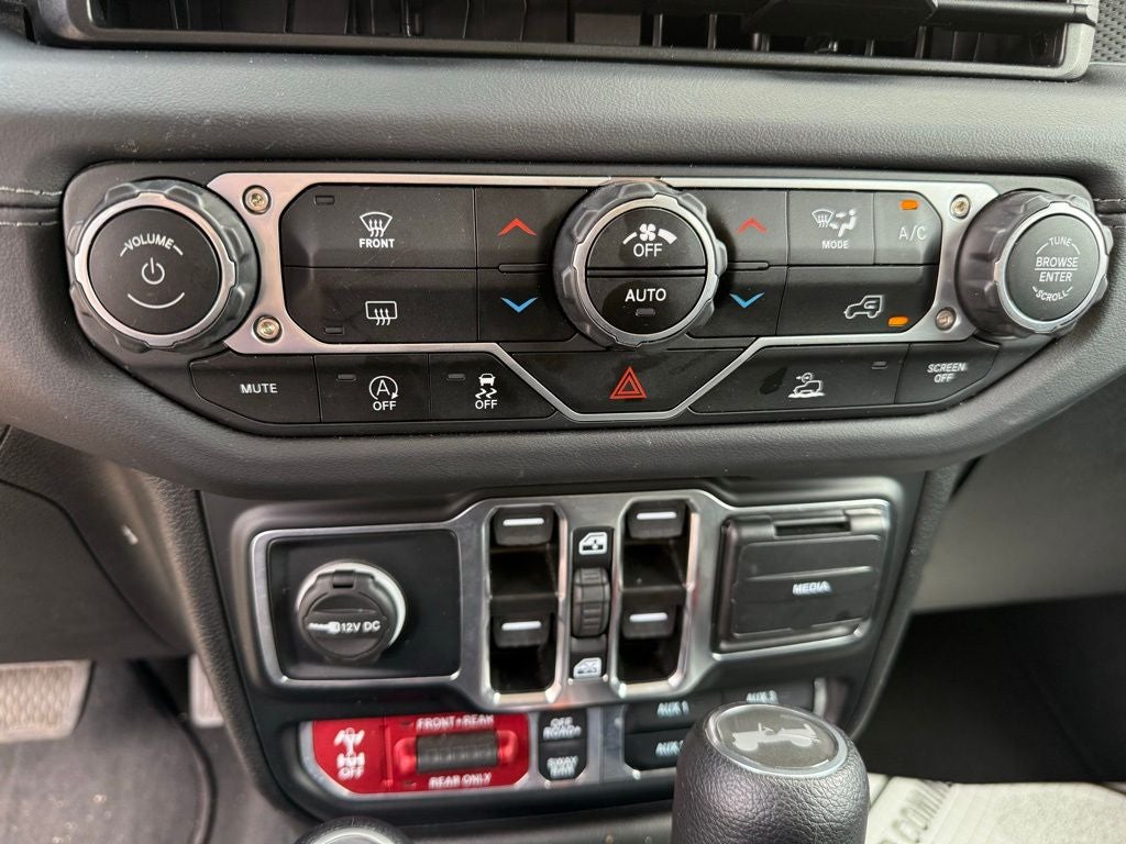 2025 Jeep Wrangler 4-Door Rubicon 4x4