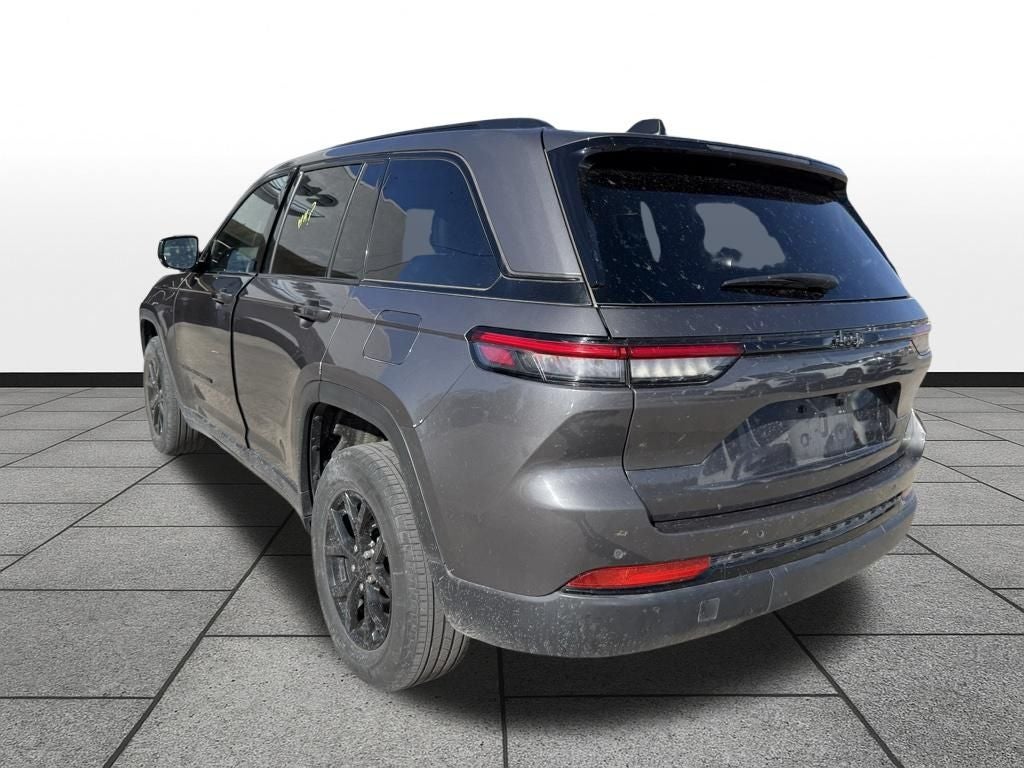 2024 Jeep Grand Cherokee Altitude 4x2