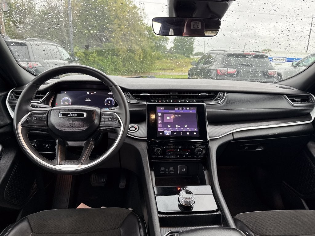 2025 Jeep Grand Cherokee Altitude 4x4