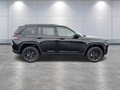 2025 Jeep Grand Cherokee Altitude 4x4