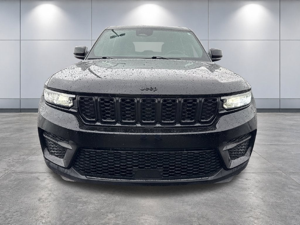 2025 Jeep Grand Cherokee Altitude 4x4