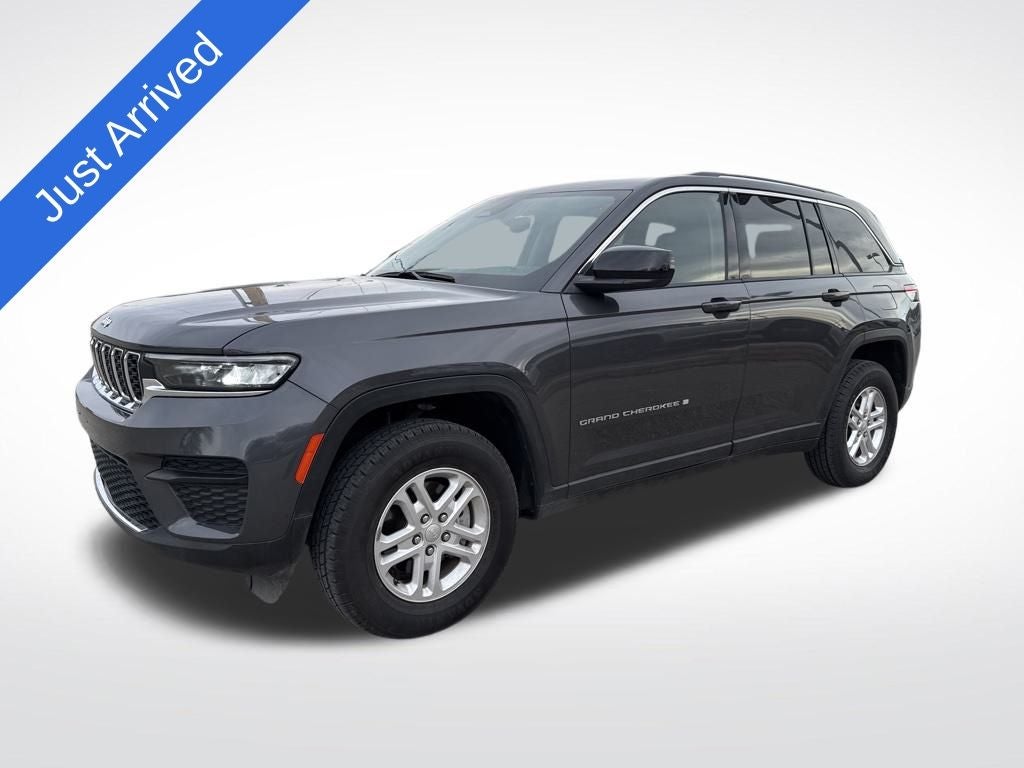 2023 Jeep Grand Cherokee Laredo 4x4
