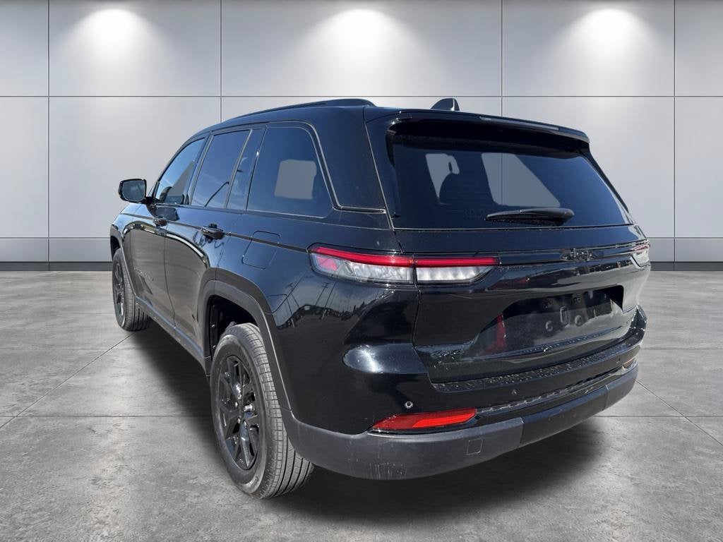 2025 Jeep Grand Cherokee Altitude 4x4