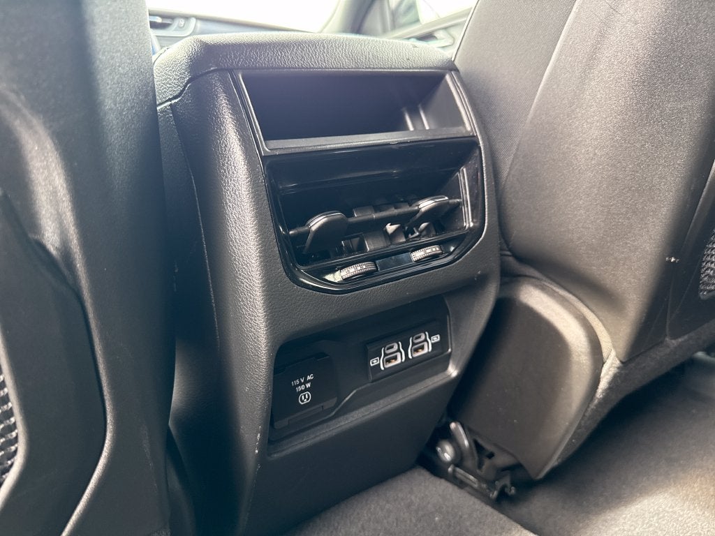 2025 Jeep Grand Cherokee Altitude 4x4