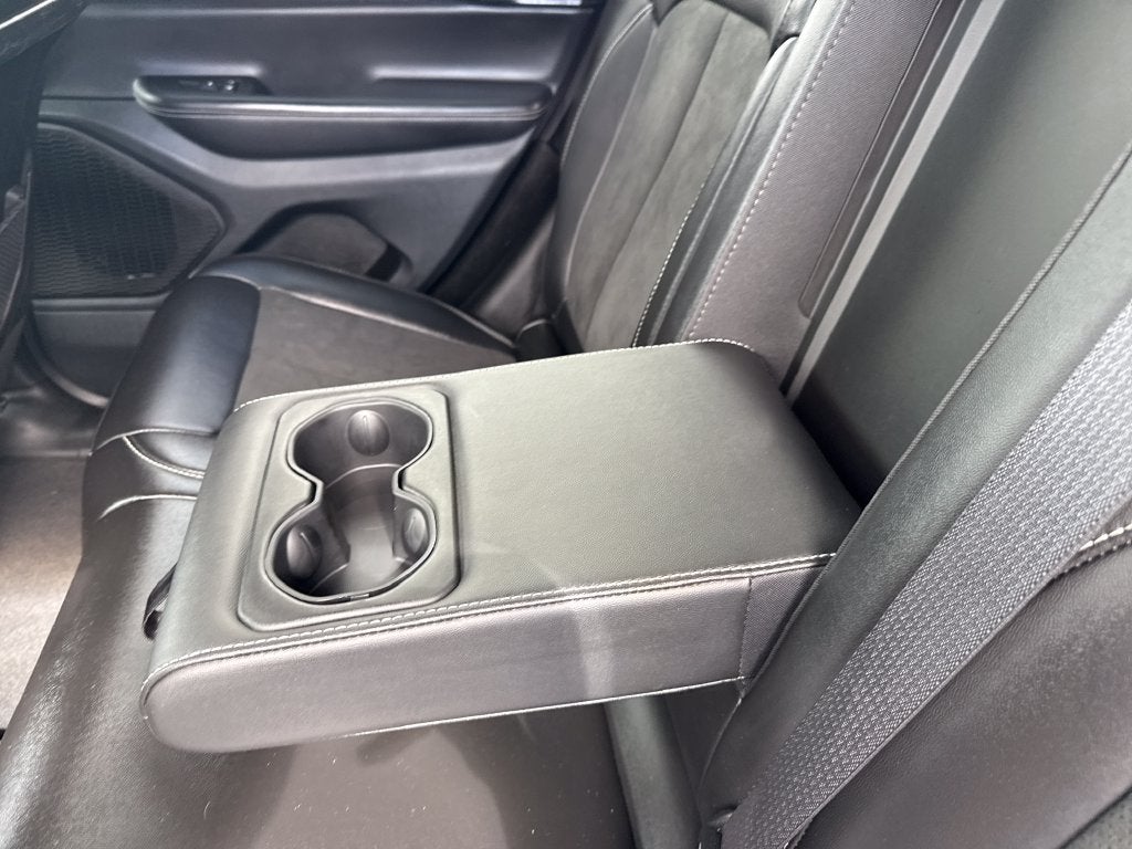 2025 Jeep Grand Cherokee Altitude 4x4