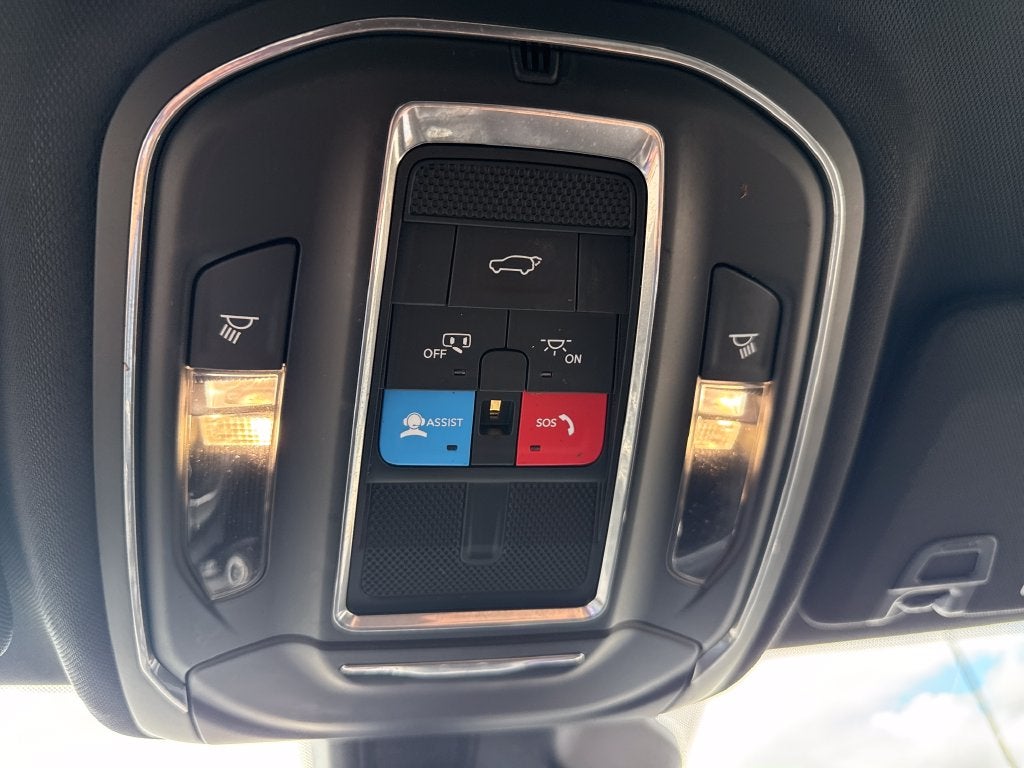 2025 Jeep Grand Cherokee Altitude 4x4