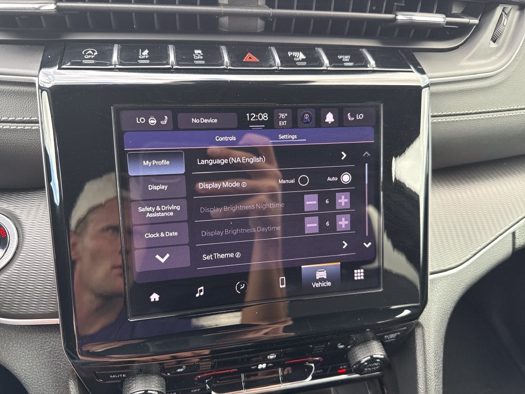 2025 Jeep Grand Cherokee Altitude 4x4