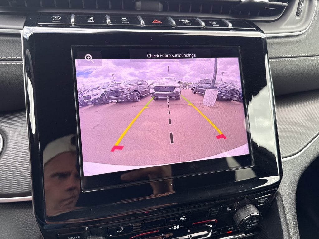 2025 Jeep Grand Cherokee Altitude 4x4