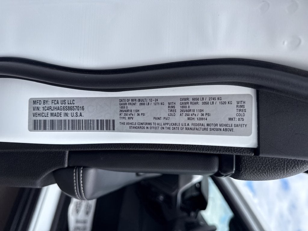 2025 Jeep Grand Cherokee Altitude 4x4