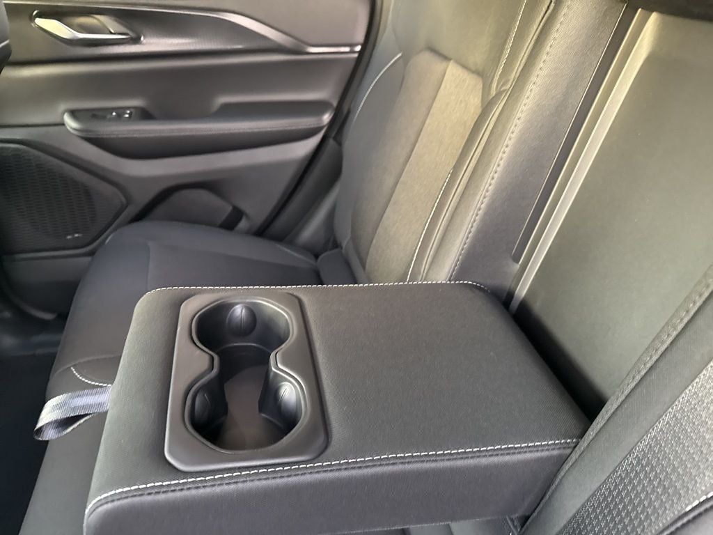 2026 Jeep Grand Cherokee GRAND CHEROKEE LAREDO X 4X4