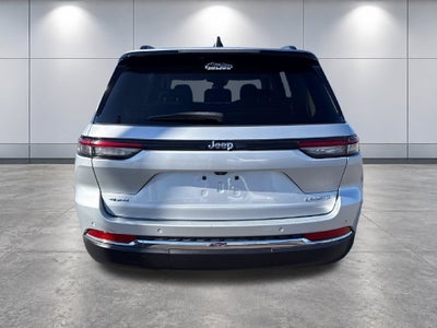 2023 Jeep Grand Cherokee Laredo 4x4