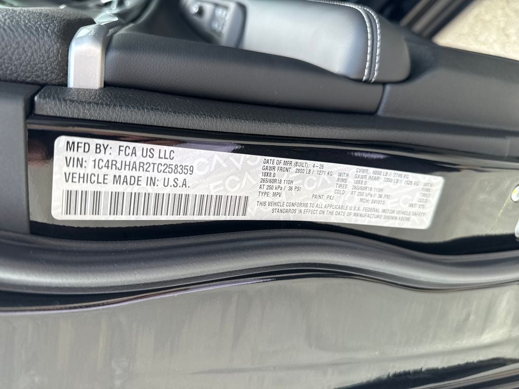 2026 Jeep Grand Cherokee GRAND CHEROKEE LAREDO ALTITUDE 4X4