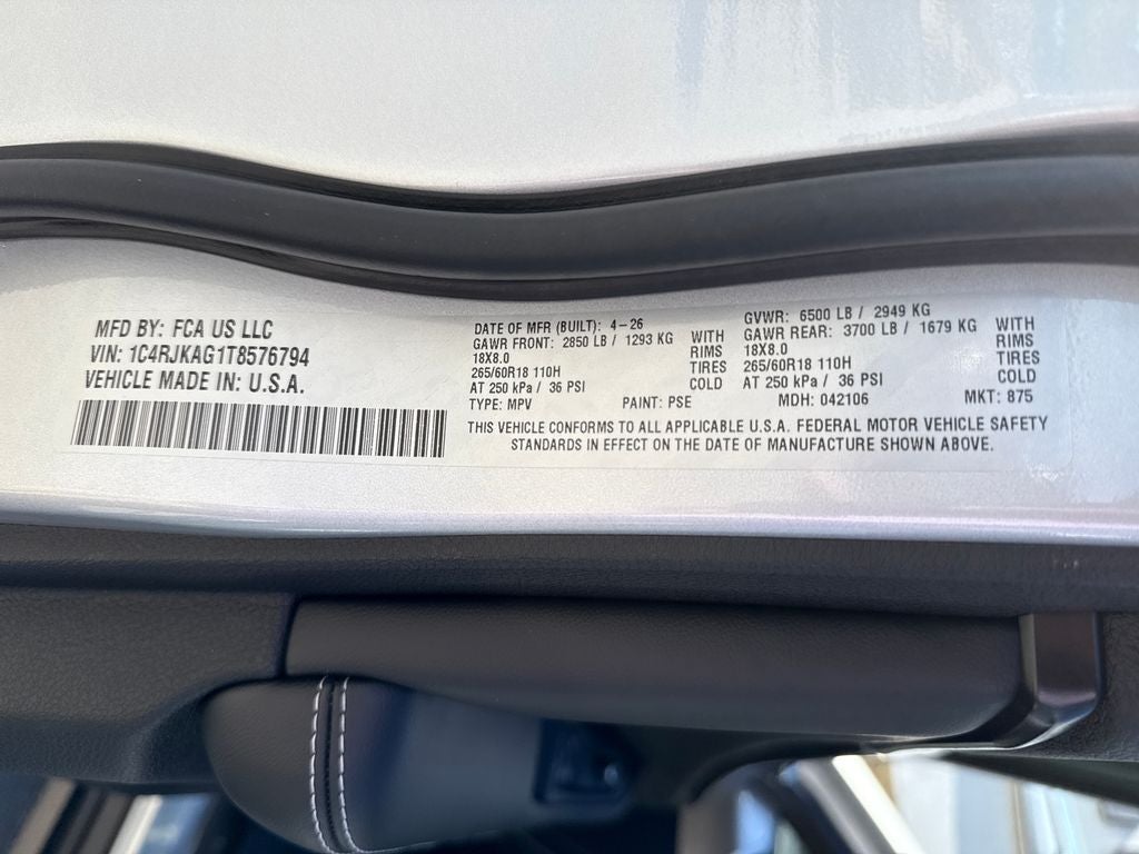 2026 Jeep Grand Cherokee GRAND CHEROKEE L LAREDO X 4X4