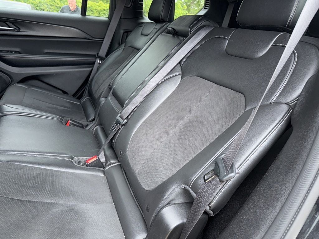 2024 Jeep Grand Cherokee L Altitude 4x4