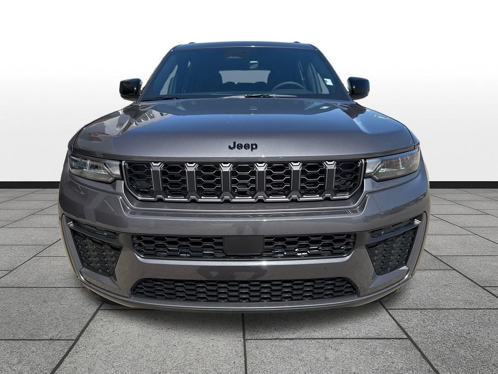 2026 Jeep Grand Cherokee GRAND CHEROKEE L LAREDO ALTITUDE 4X4
