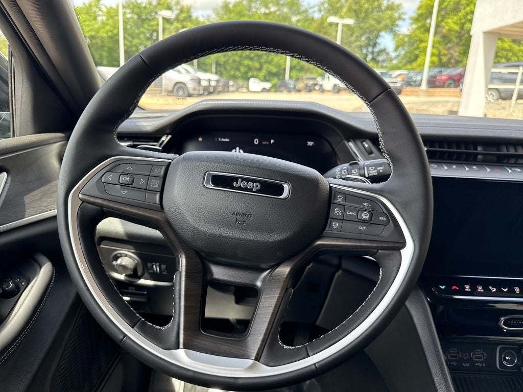 2026 Jeep Grand Cherokee L Laredo