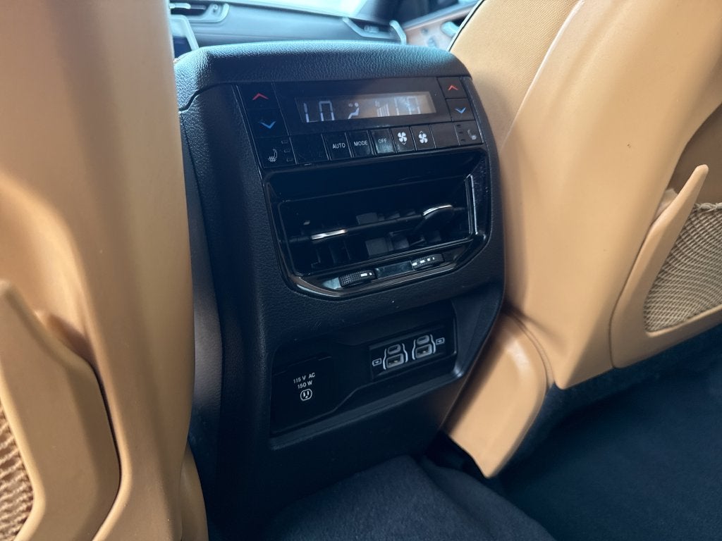 2023 Jeep Grand Cherokee L Summit 4x4