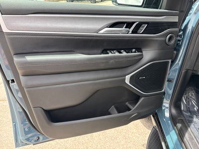 2026 Jeep Grand Wagoneer Upland