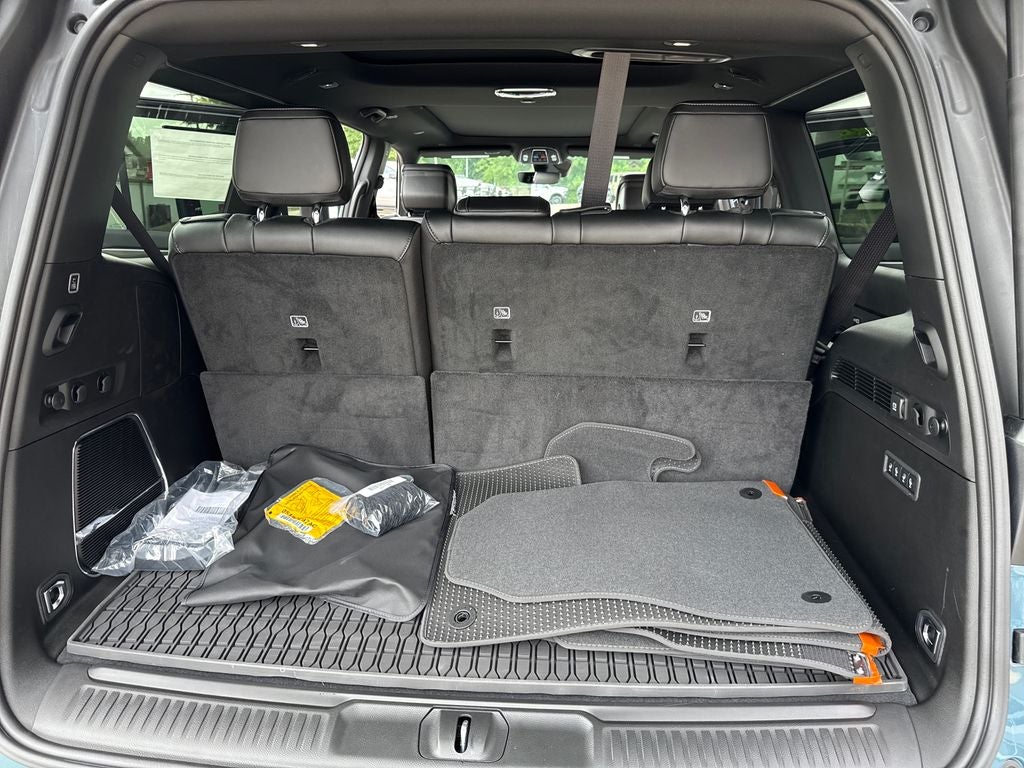 2026 Jeep Grand Wagoneer Upland