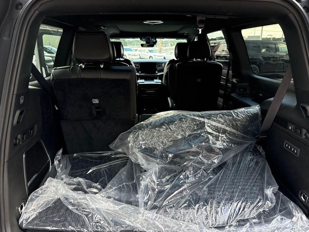 2026 Jeep Grand Wagoneer GRAND WAGONEER UPLAND 4X4
